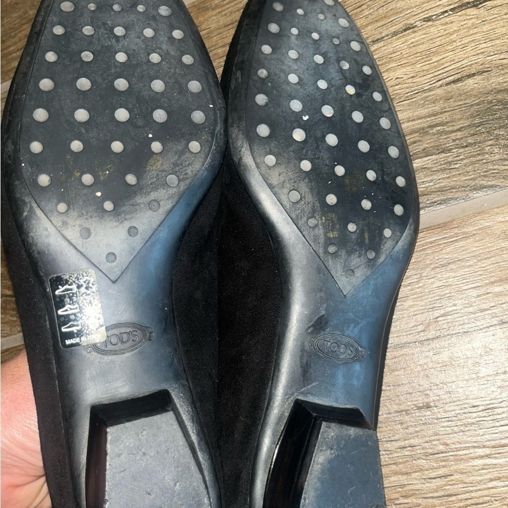Tod’s Black and Yellow Women's Loafers - Picture 5 of 8